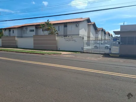 Apartamento em Vila Carlota