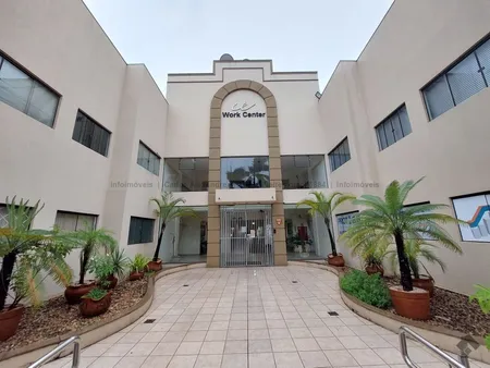 Sala / Salão / Loja em Chácara Cachoeira