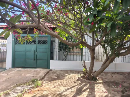 Casa-Térrea em Vila Bandeirante