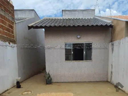 Casa-Térrea em Nova Campo Grande