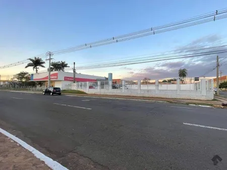 Imóvel Comercial em Vila Progresso