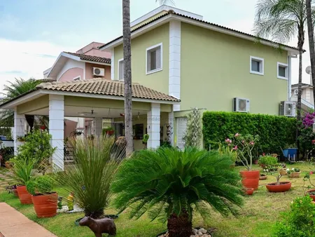 Sobrado-Condomínio em Tiradentes