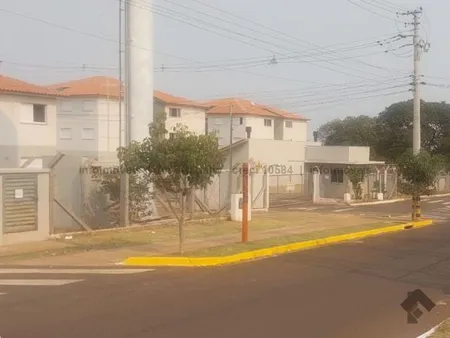 Apartamento em Vila Manoel Taveira