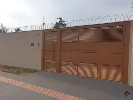 Casa-Térrea em Coophavila II