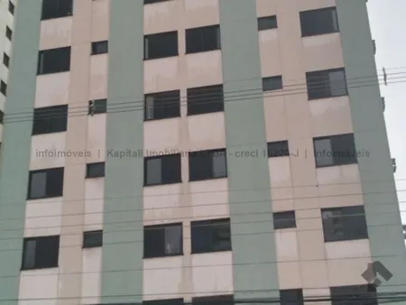 Apartamento em Centro