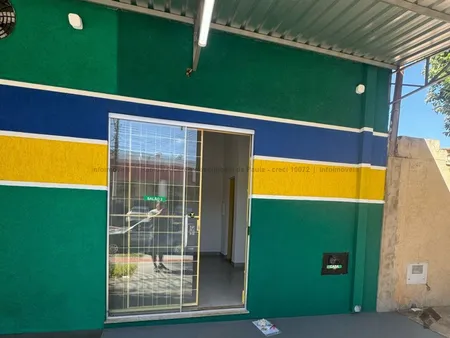 Sala / Salão / Loja em Jardim Jockey Club