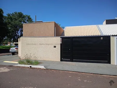 Casa-Térrea em Vila Almeida