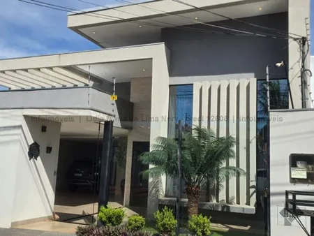 Casa-Térrea em Carandá Bosque I