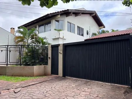 Sobrado em Bela Vista