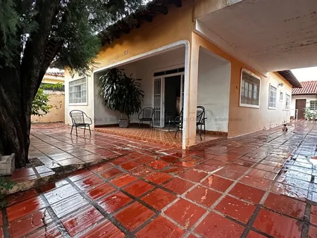 Casa-Térrea em Vila Bandeirante