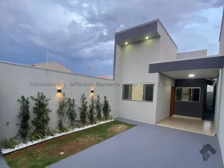 Casa-Térrea em Jardim São Conrado