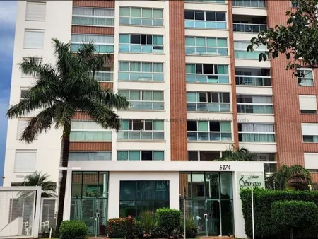 Apartamento em Carandá Bosque I