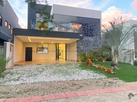 Sobrado-Condomínio em Residencial Alphaville II