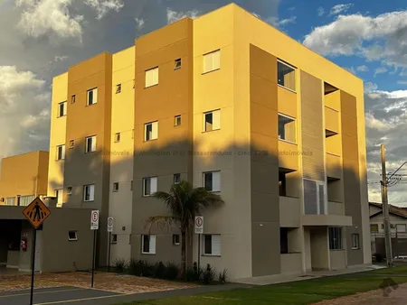 Apartamento em Jardim Paradiso