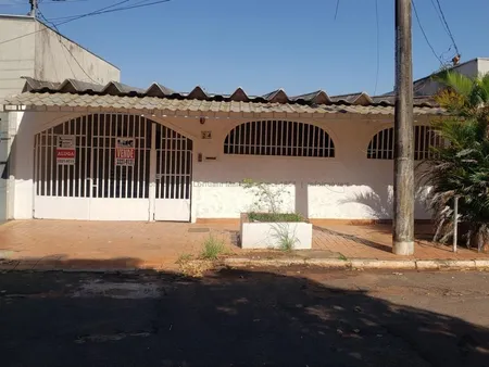 Casa-Térrea em Maria Aparecida Pedrossian