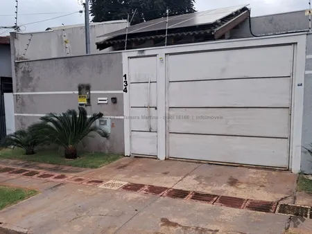 Casa-Térrea em Jardim Samambaia