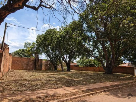 Terreno em Aero Rancho
