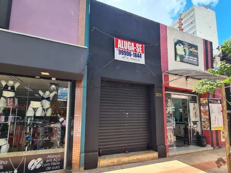 Sala / Salão / Loja em Centro