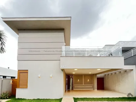 Sobrado-Condomínio em Residencial Alphaville III