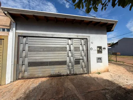 Casa-Térrea em Jardim Columbia
