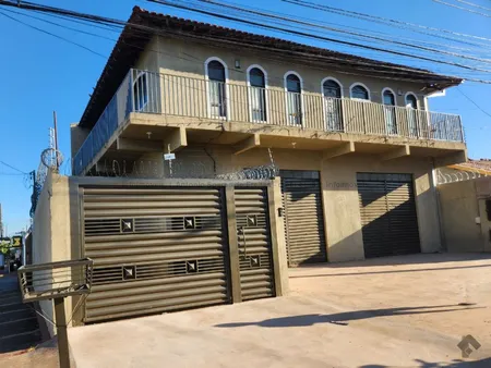 Apartamento em Guanandi