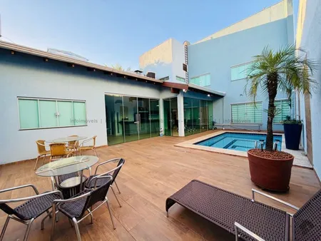 Sobrado em Jardim Bela Vista