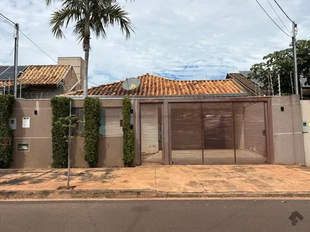 Casa-Térrea em Rita Vieira