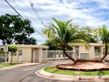 Sobrado-Condomínio em Rita Vieira