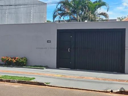 Casa-Térrea em Vila Piratininga
