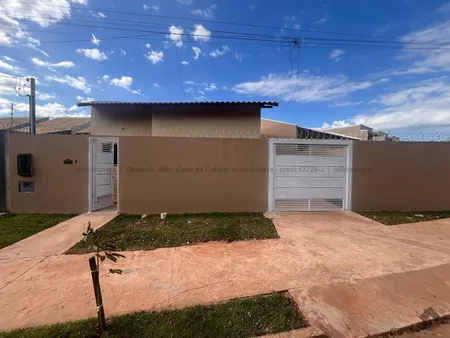 Casa-Térrea em Nova Campo Grande