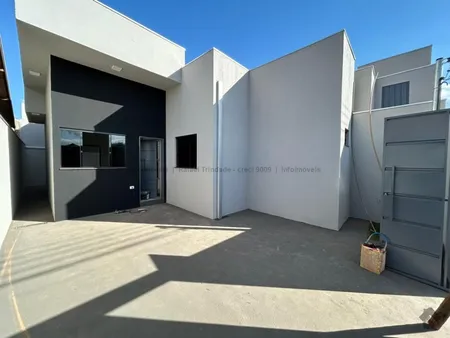 Casa-Térrea em Vila Nasser