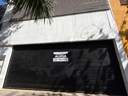 Sala / Salão / Loja em Centro