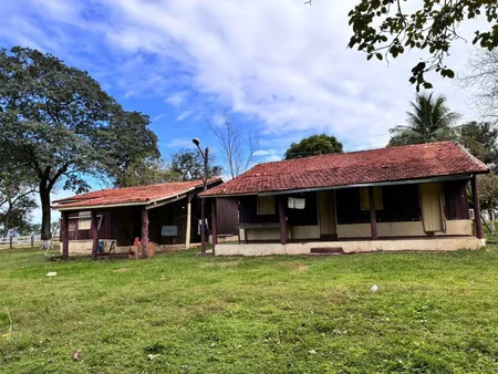 Fazenda em Zona Rural