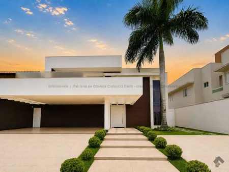 Sobrado-Condomínio em Pq. Residencial Damha II