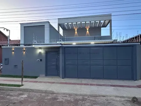 Casa-Térrea em Vila Vilas Boas