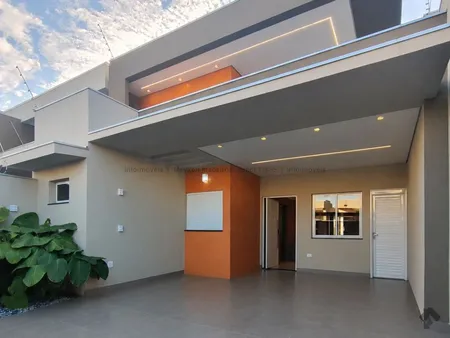 Casa-Térrea em Rita Vieira