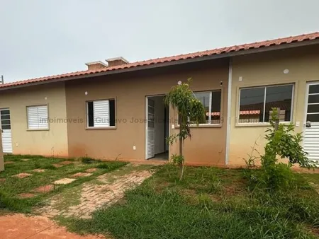 Casa-Térrea-Condomínio em Parati