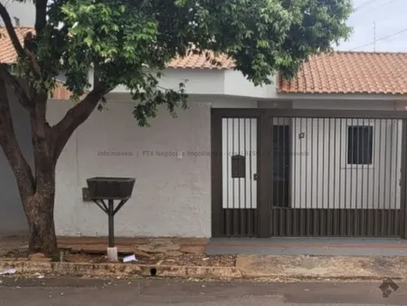 Casa-Térrea em Vila Santo Amaro