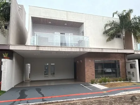 Sobrado-Condomínio em Tiradentes