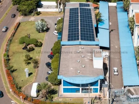 Imóvel Comercial em Chácara Cachoeira