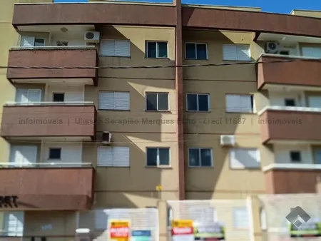 Apartamento em Jardim Universitário