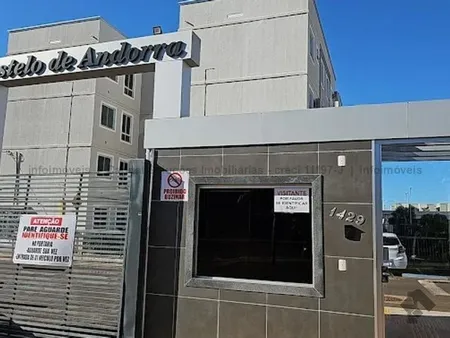 Apartamento em Pioneiros