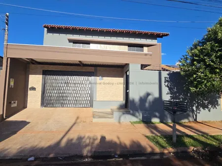 Sobrado em Caiçara