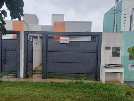 Casa-Térrea em Pq. Residencial União