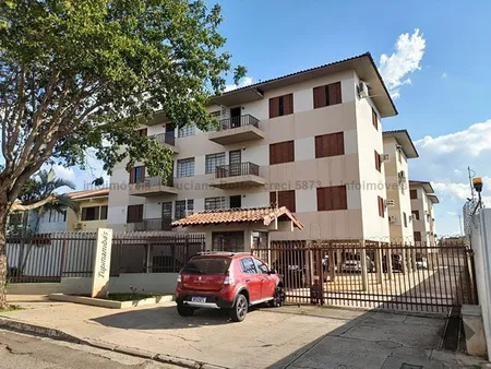 Apartamento em Vila Carvalho