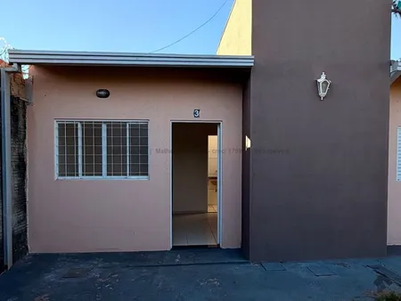 Casa-Térrea-Condomínio em Mata do Segredo