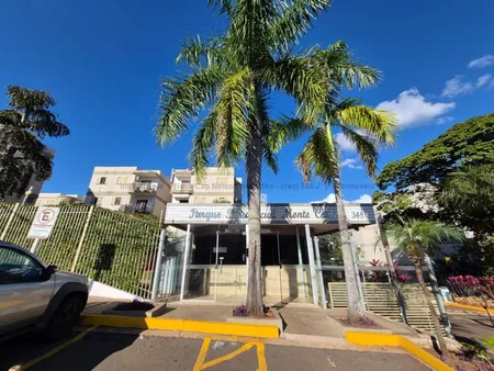 Apartamento em Monte Castelo