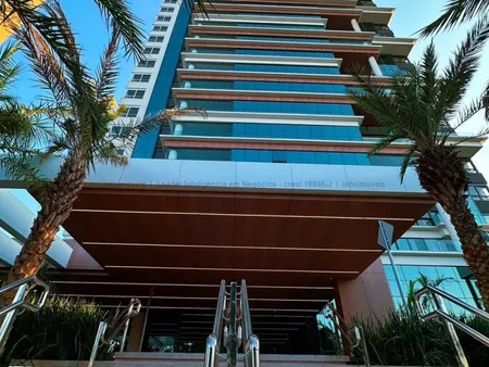 Apartamento em Royal Park