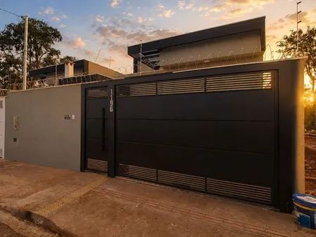 Casa-Térrea em Rita Vieira