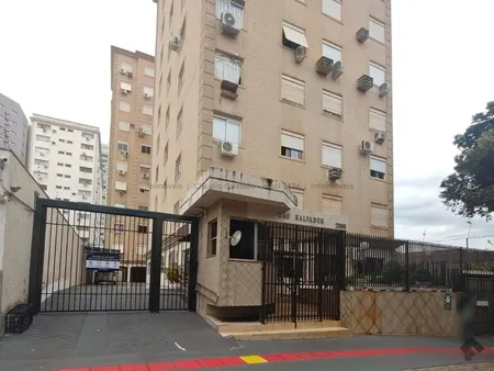 Apartamento em Centro